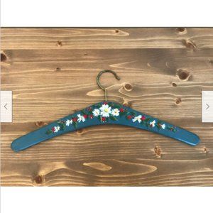 Vtg Hand Painted Wooden Clothes Hanger Daisy & Holly Berry Design